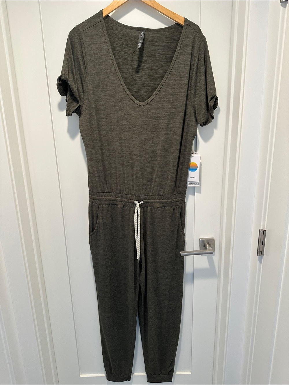 NWT Vuori green jumpsuit size large.